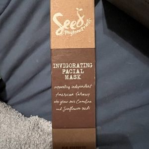 Seed Invigorating Mask